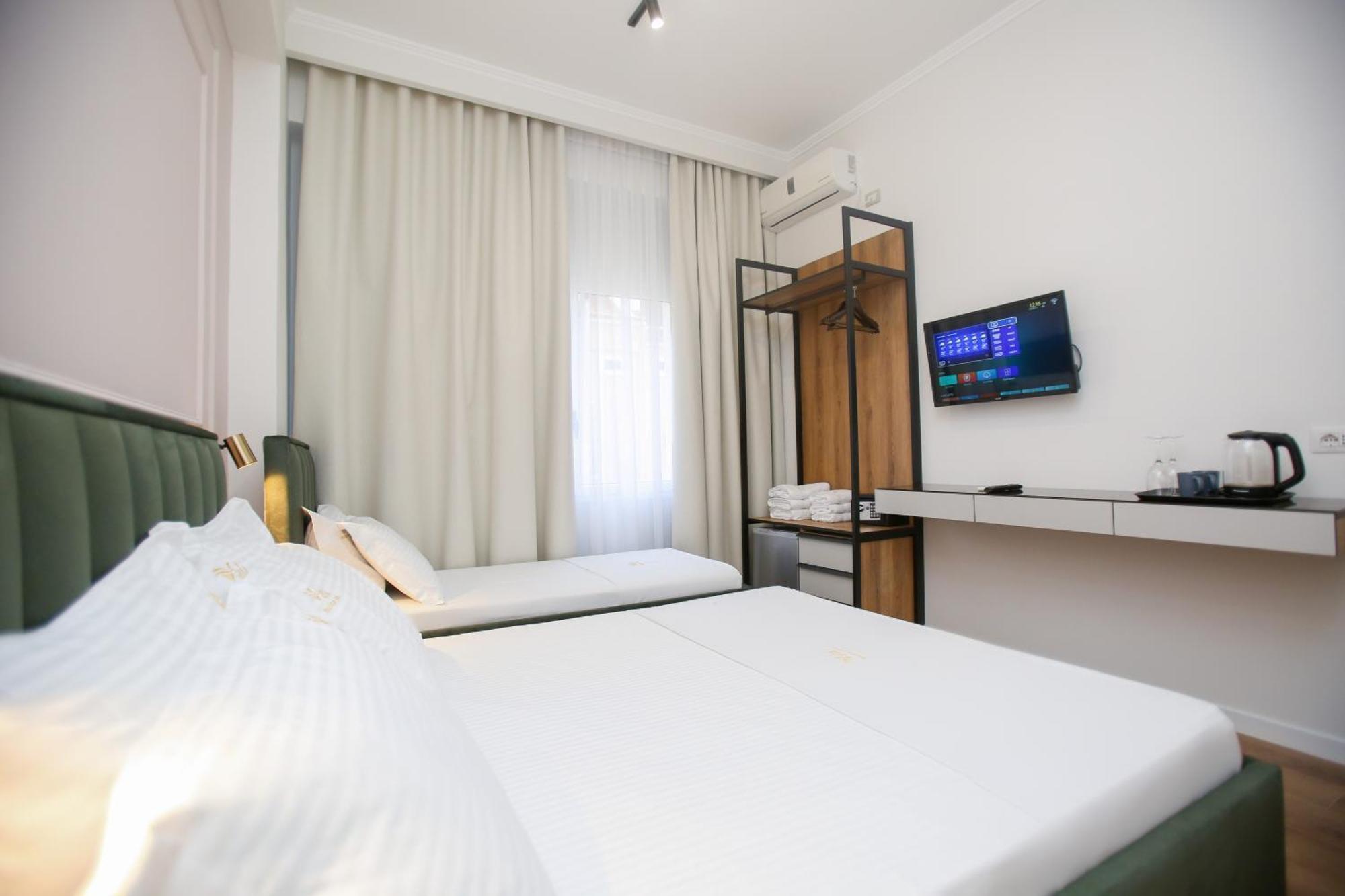 Vala Boutique Hotel Vlore Luaran gambar
