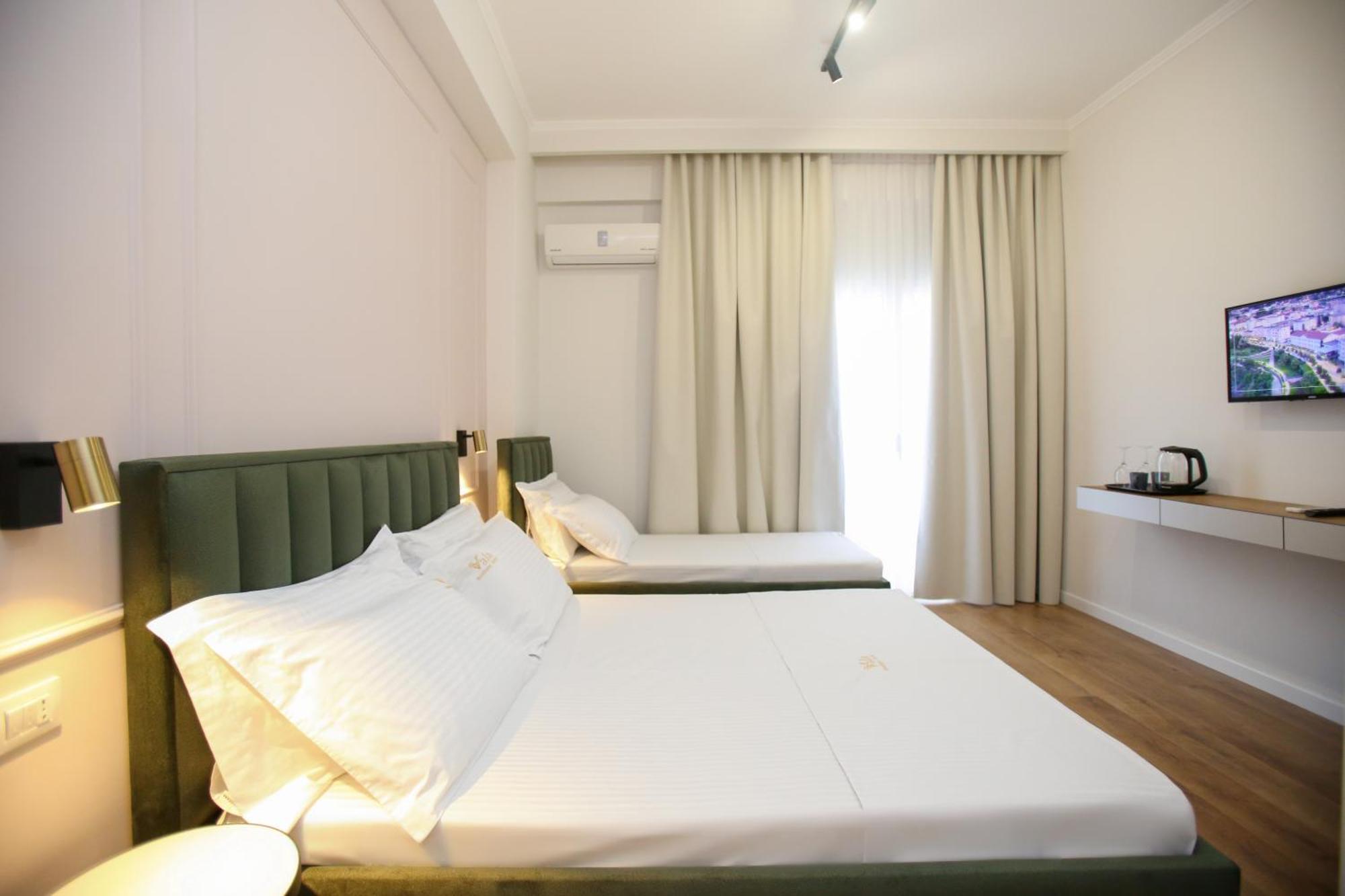 Vala Boutique Hotel Vlore Luaran gambar